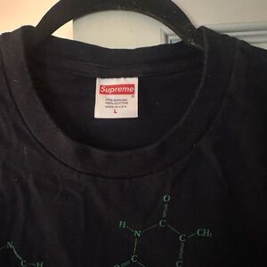SUPREME T-Shirt